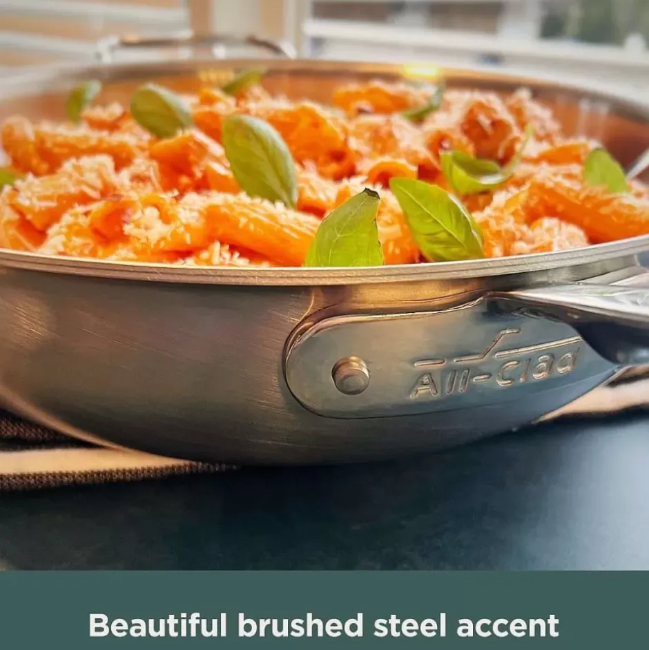 D5 Stainless Brushed 5-Ply Bonded Cookware, Weeknight Pan With Lid, 4 Quart>All-Clad Fashion