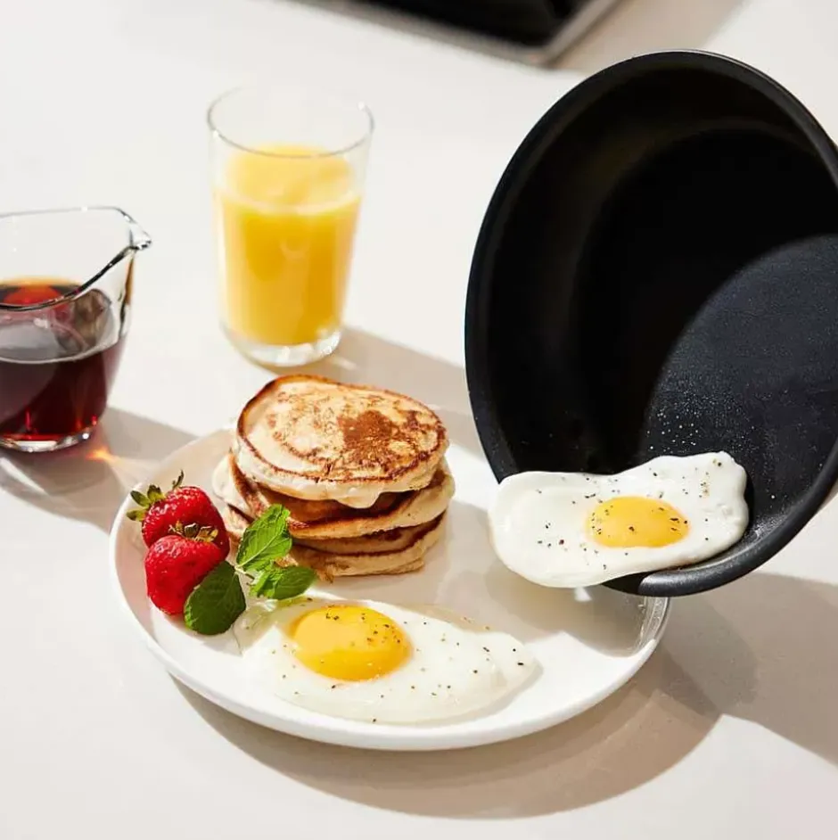 Ns Pro Nonstick Cookware, Essential Pan, 6 Quart With Lid>All-Clad Hot
