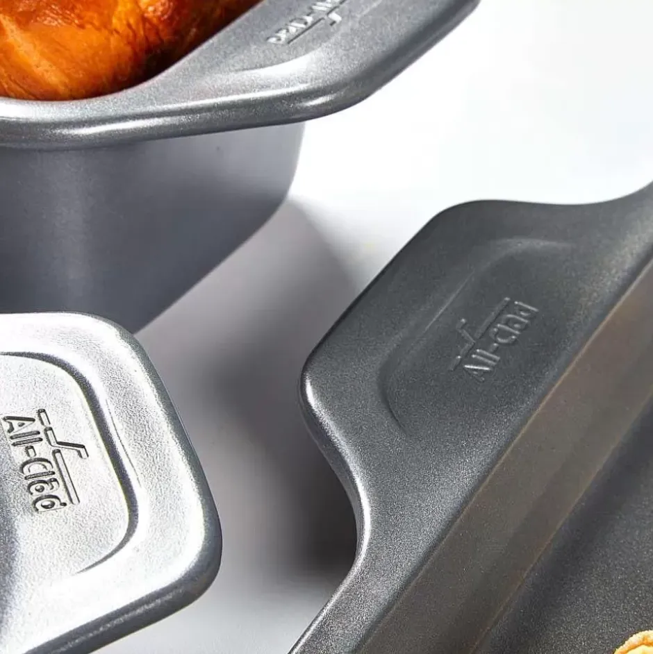 Pro-Release Nonstick Bakeware, Rectangular Baking Pan, 13 X 9 Inch>All-Clad Fashion