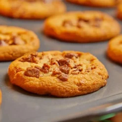 Pro-Release Nonstick Bakeware Cookie Sheet, 17 X 12 Inch><noscript><img width=